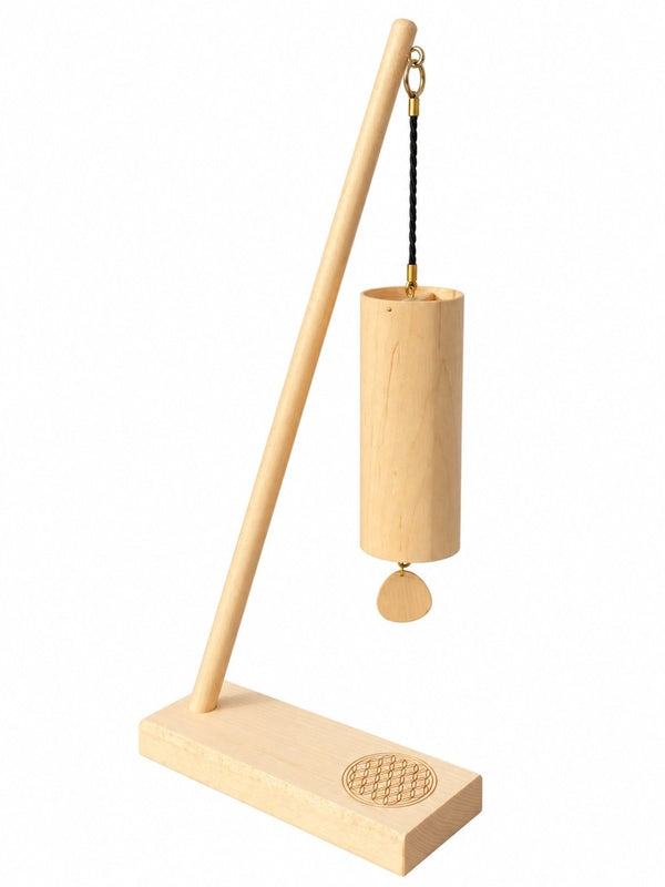 Carillon Koshi Ocean in acero sul supporto Fiore della Vita, sfondo bianco